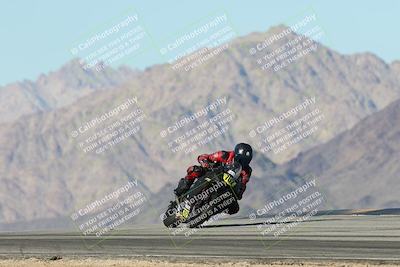 media/Dec-04-2025-Racers Edge (Thu) [[5ebc9f124d]]/3-B Group/6-Session 4 (Turn 9)/